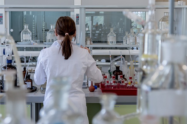 Ciencia y Mujer ¡Ciencia para todos!